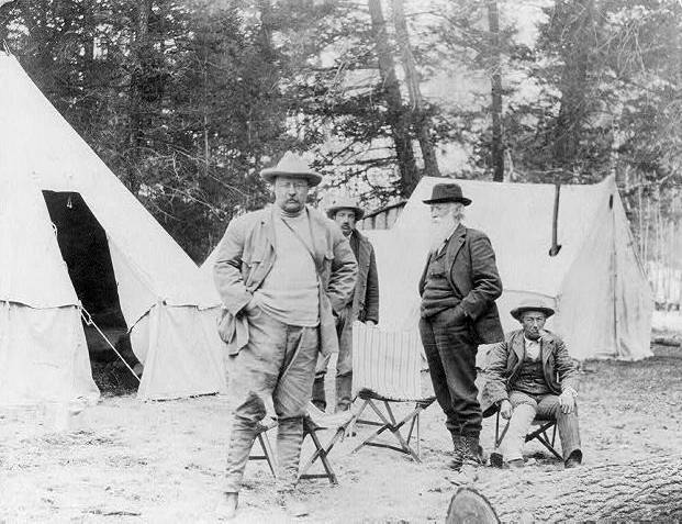 Roosevelt ve Muir kampta